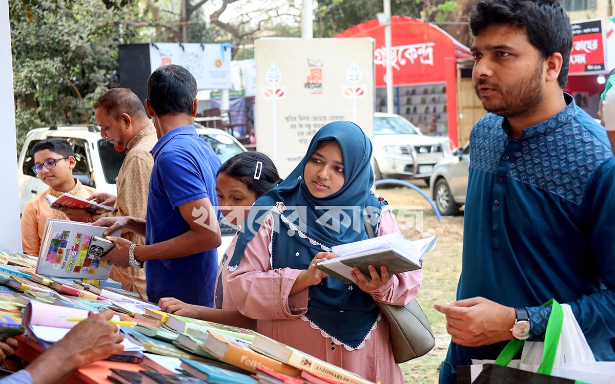 ওয়ারী